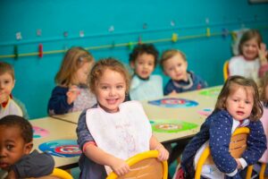 École Saint Jo Arras cantine petits